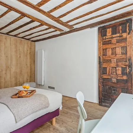 Serenty - Chic 1br Steps From The Louvre & Palais Royal & Opera Apartment